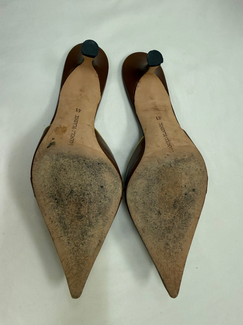 Manolo Blahnik Brown Leather Pointed-Toe Mule Heels – Size 41