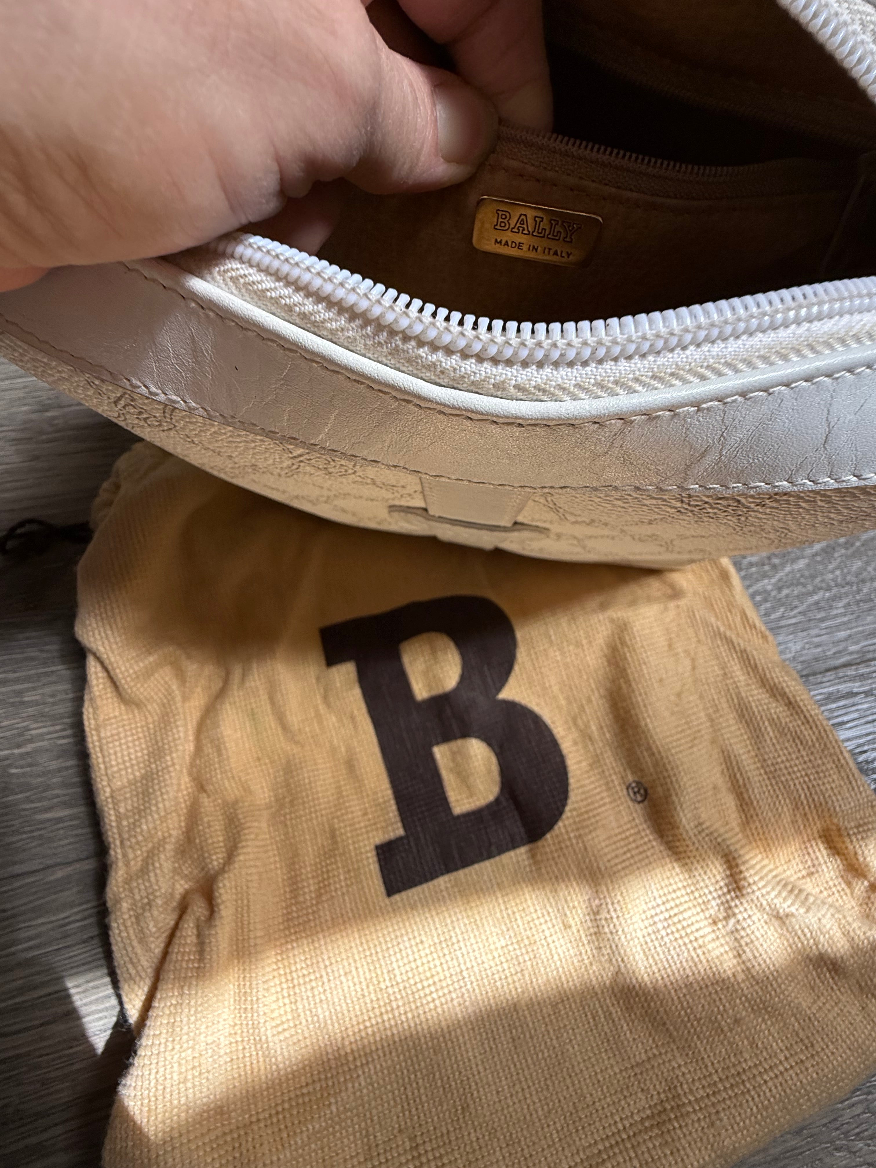 Vintage Bally mini crossbody