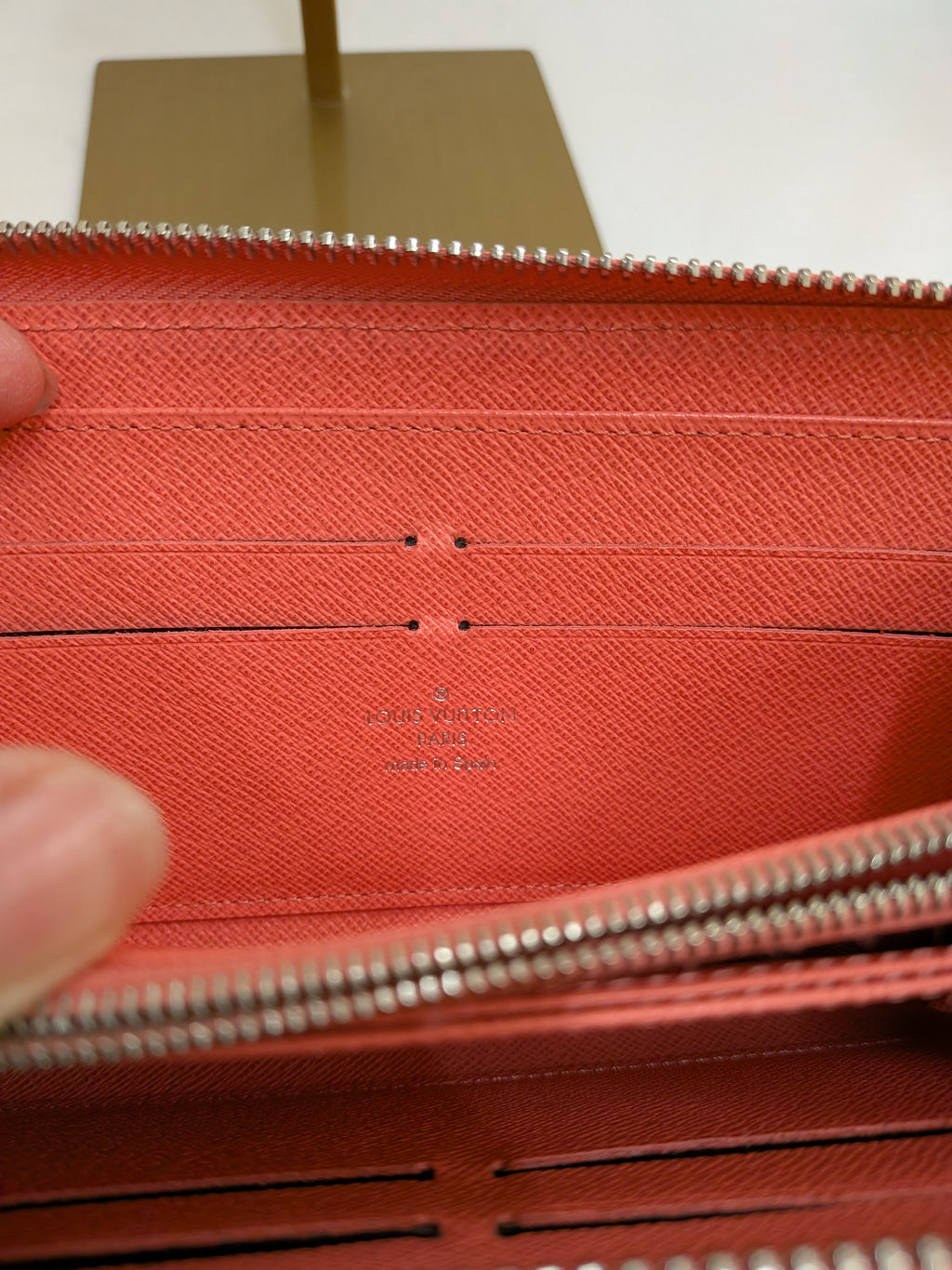 Louis Vuitton Epi Zippy Wallet