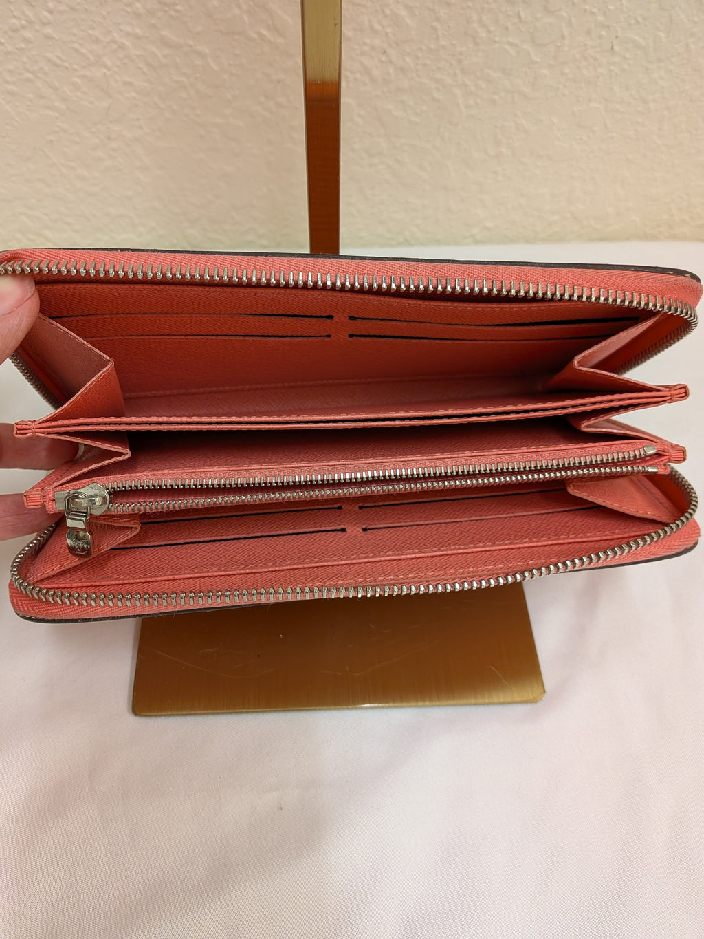 Louis Vuitton Epi Zippy Wallet